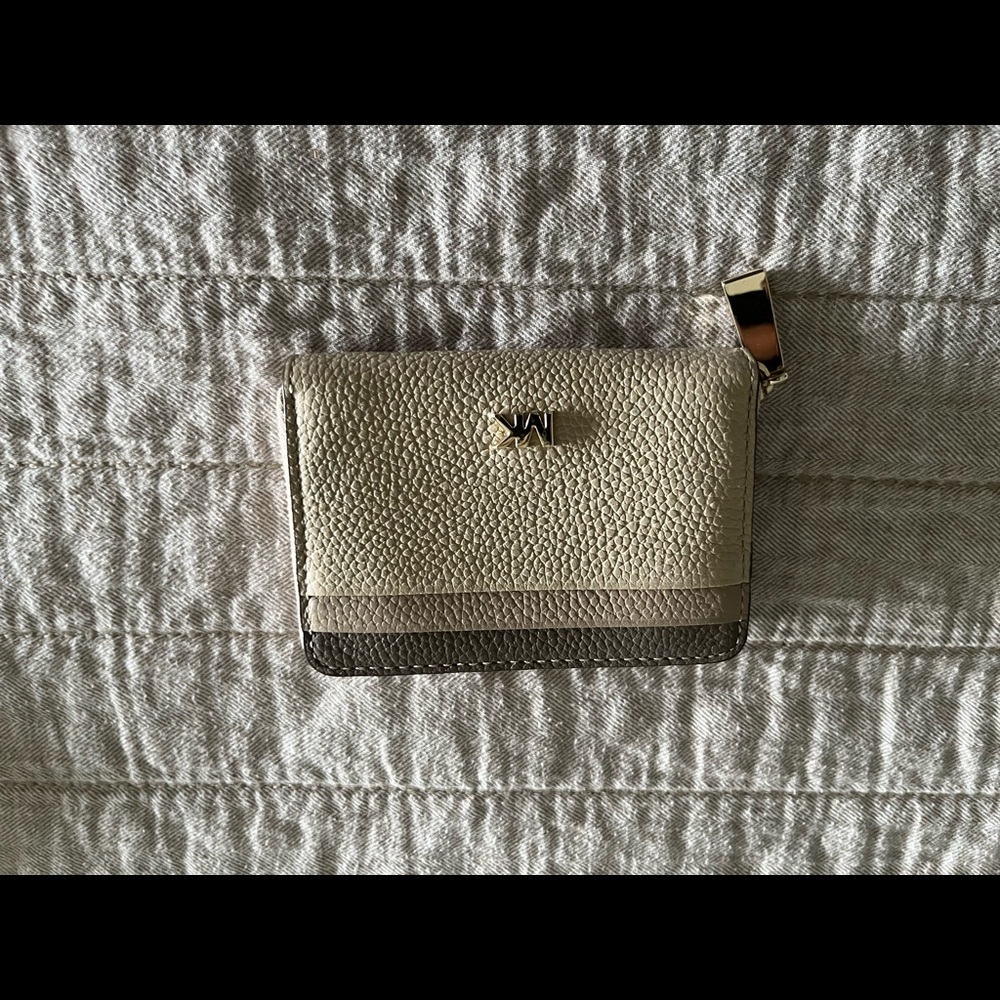 Michael Kors Small Pebbled Leather Wallet